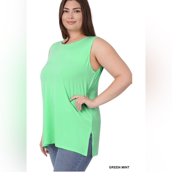 Newπ2 for $20 Plus Size Green Mint Sleeveless Split Hem Women Top Size 1X 2X 3X - Picture 1 of 5